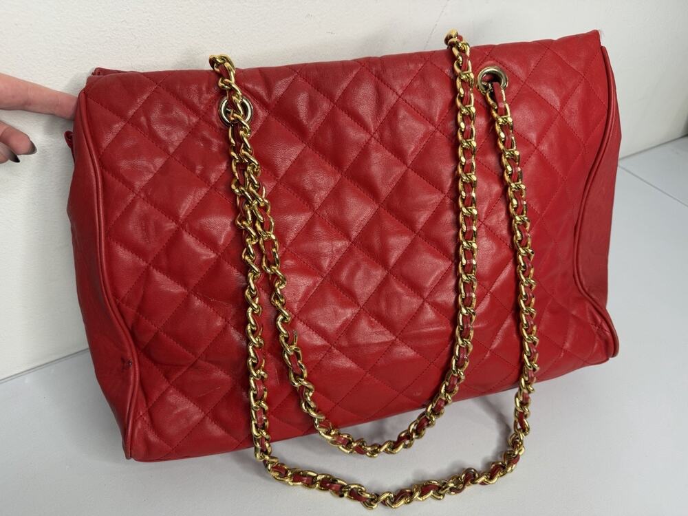Vintage Woodward Made In Italy Red Leather Quilted Large Zip Bag Chain Strap